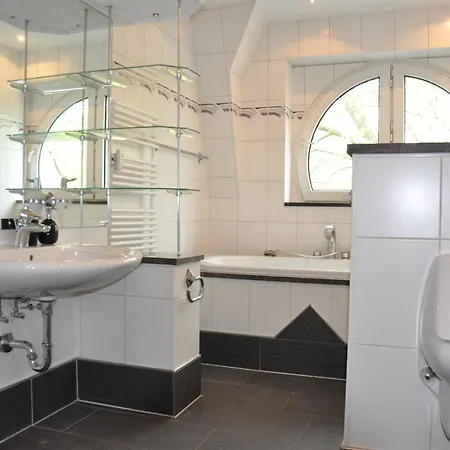 Apartment Firmenunterkunft No 2 *
